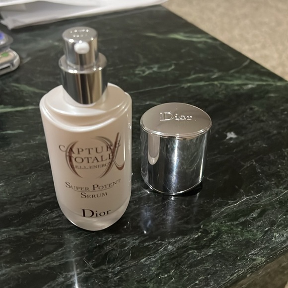 NWT Dior Capture Totale Cell Renewal Super Potent Serum - Picture 9 of 9